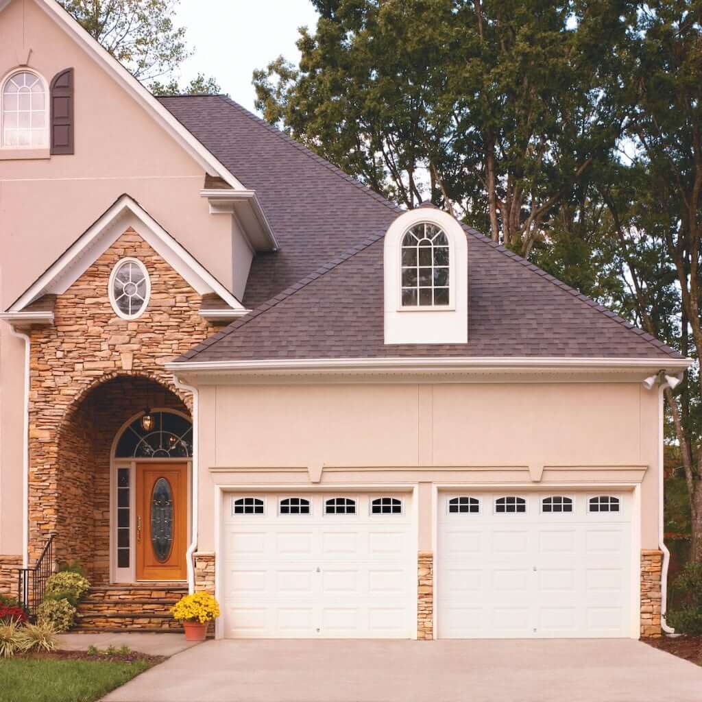 Traditional Style Amarr Lincoln Garage Door